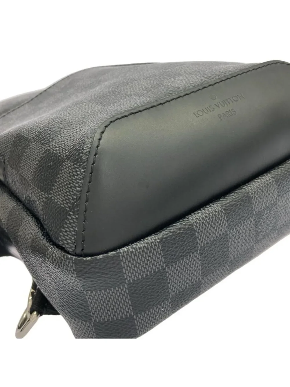Louis Vuitton Damier Graphite Avenue Sling